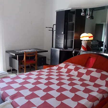 Tiber Bed & Breakfast 4*